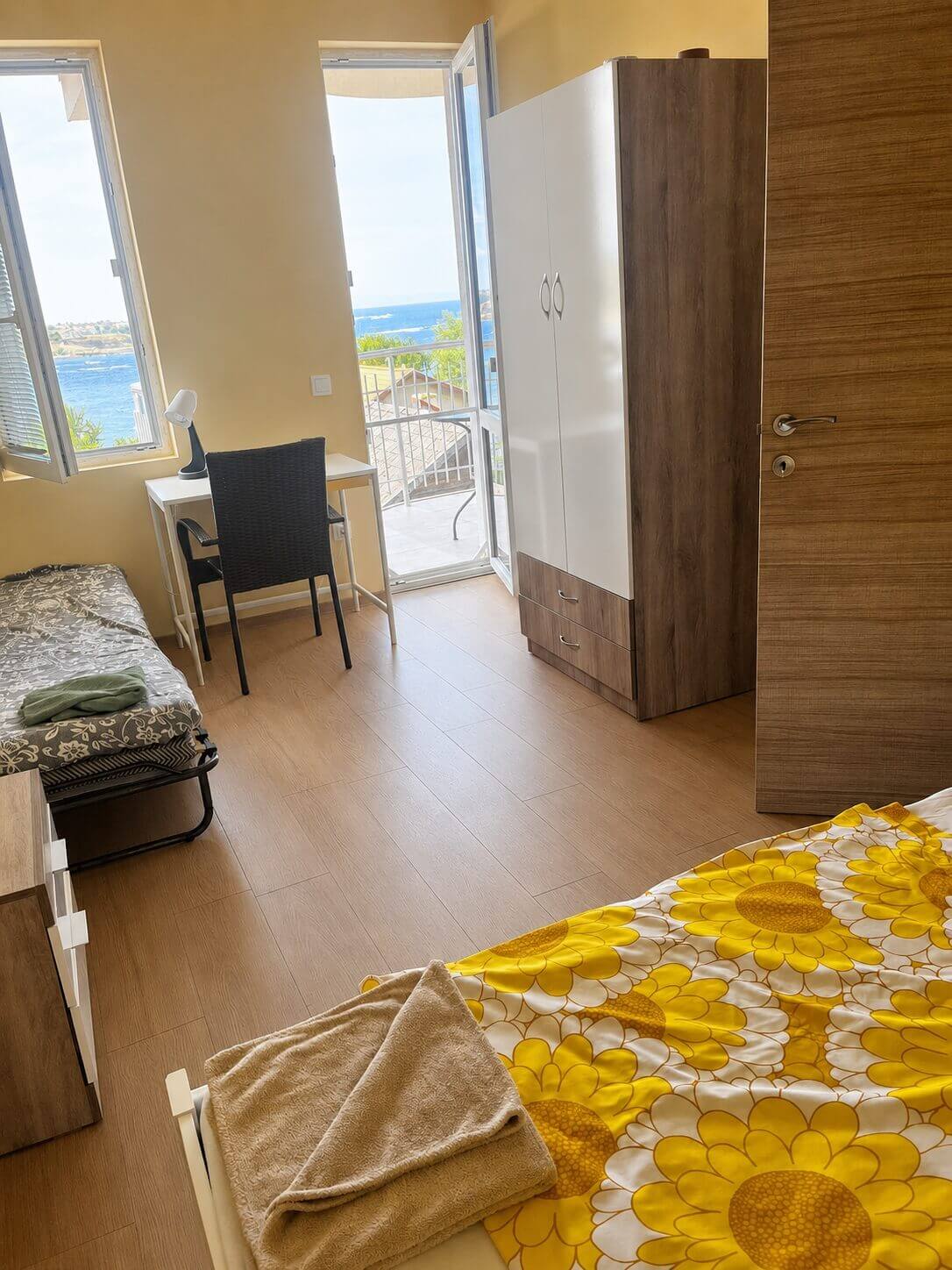 App 3 Bedroom